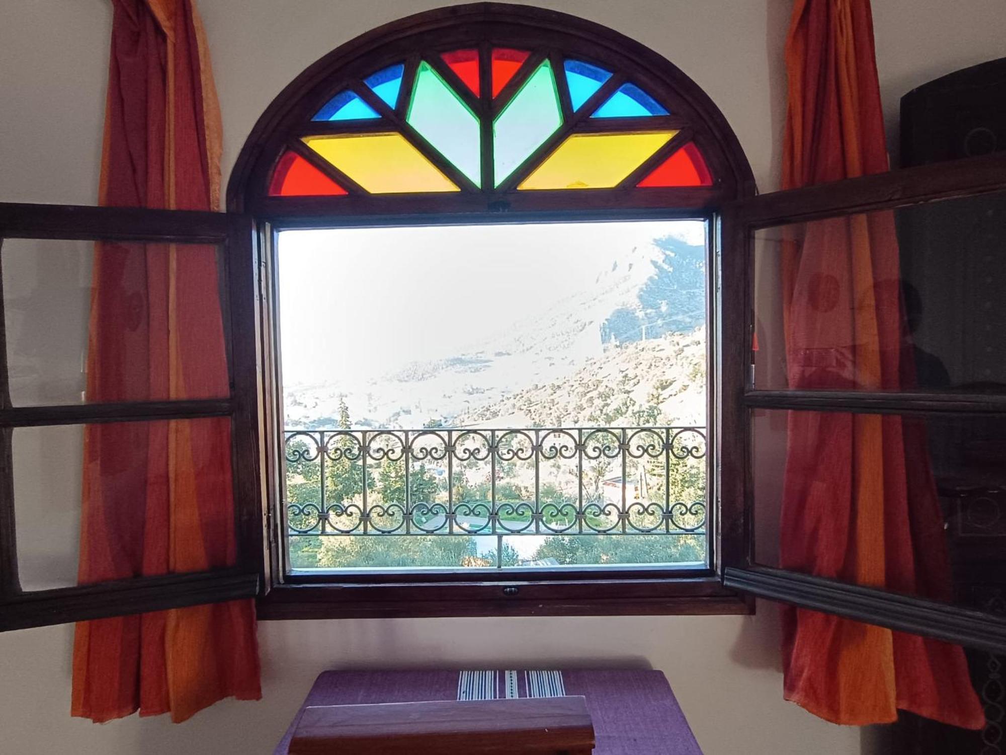Hotel Casa Linda *